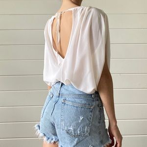 Guess by Marciano // White Silk Sleeveless Blouse